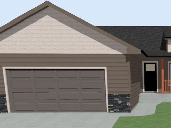 804 N Main St, Lennox, SD 57039