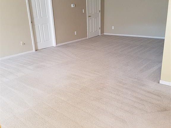 5th image of 52315 Heatherstone Ave