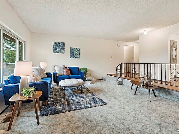 4th image of 537 21st Ave SE