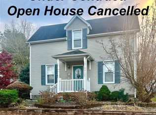 1412 8th St, Highland, IL