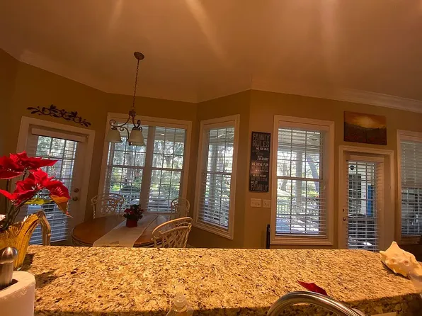 111 Chinquapin Dr, Brunswick, GA 31520