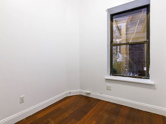 4th image of 380 Broome