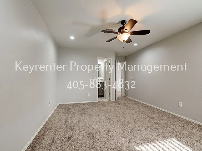 429 Belmont Dr — Photo 22