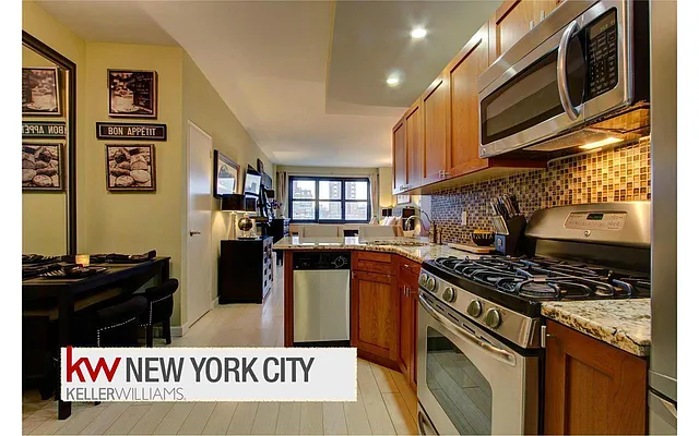 Rented by Keller Williams NYC | media 11