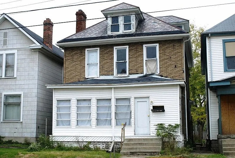 1632 Parsons Ave photo 1