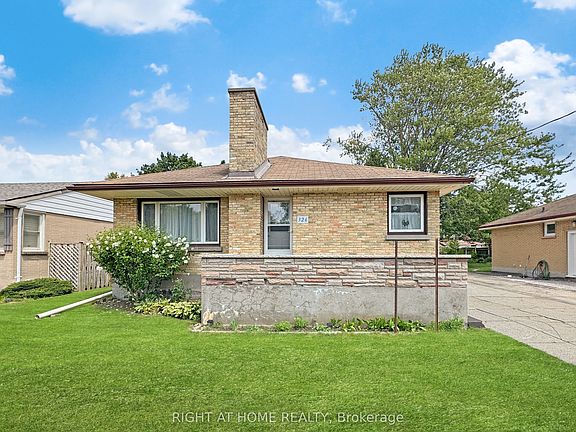 2nd image of 326 Avondale Rd