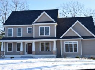 42 Peaslee Rd, Bow, NH 03304
