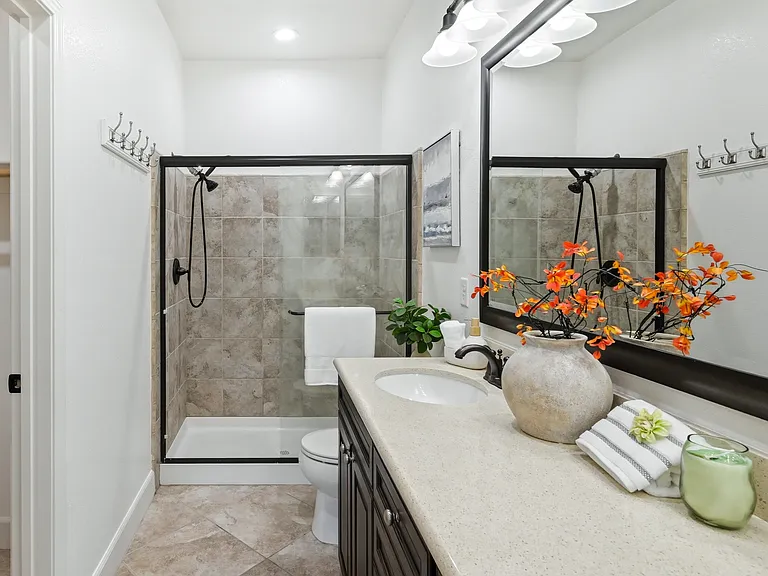 1321 Lee Pl — Photo 21