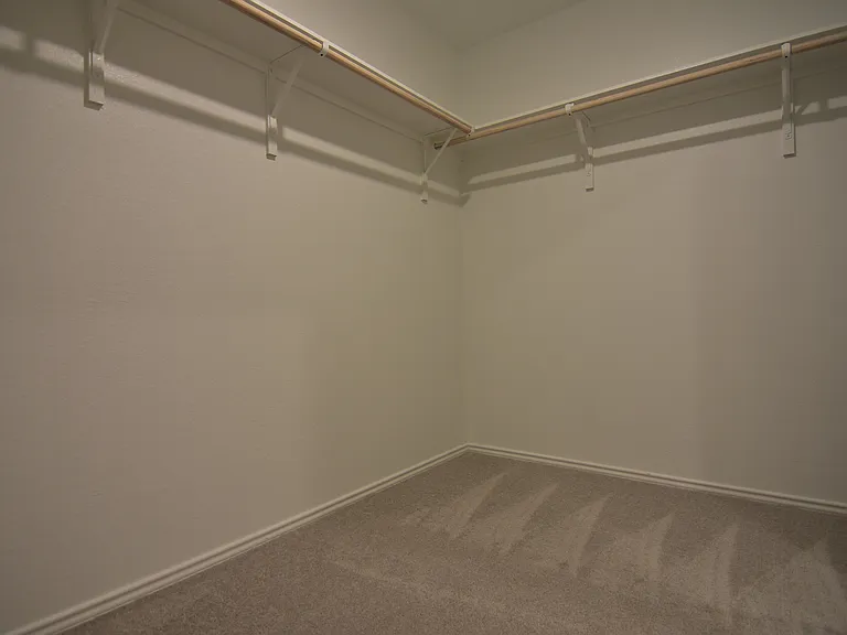 409 Keefer Ln — Photo 54
