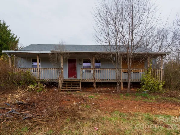 30 Jake Martin Rd, Leicester, NC 28748