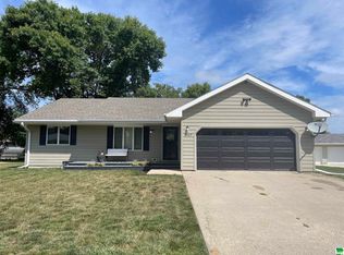 2409 Carlisle St, Sergeant Bluff, IA 51054