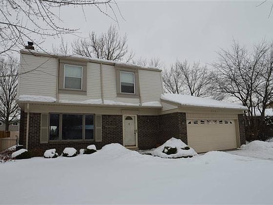 1st image of 42897 Lombardy Dr