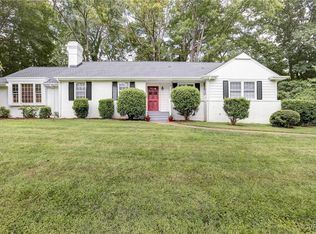 8702 Standish Ln, Henrico, VA 23229