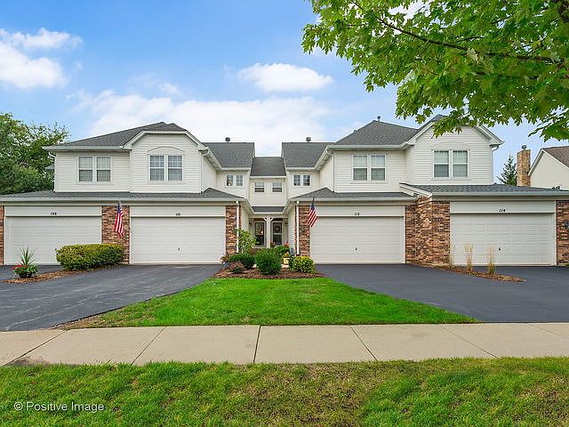 1st image of 110 Woodview Ct