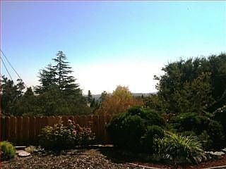 2nd image of 3721 Red Oak Way