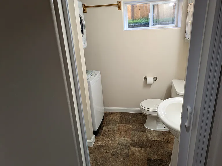 3902 High St — Photo 7