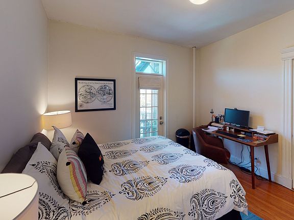 4th image of 210 Winthrop Rd APT 7
