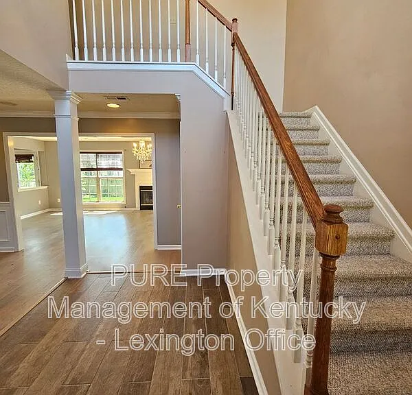 528 Newbury Way — Photo 2