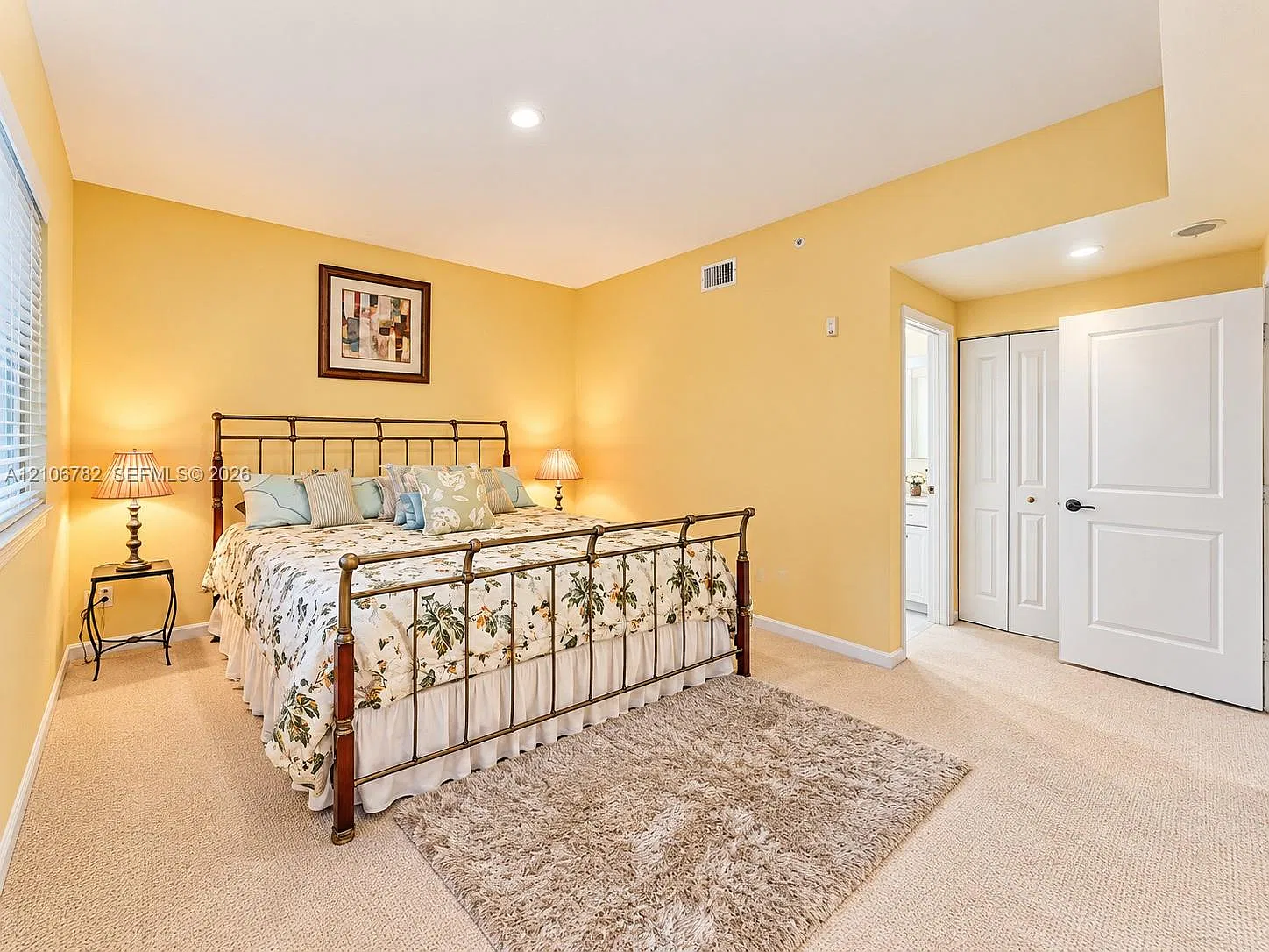El-Ad Poinciana Condo — Photo 2