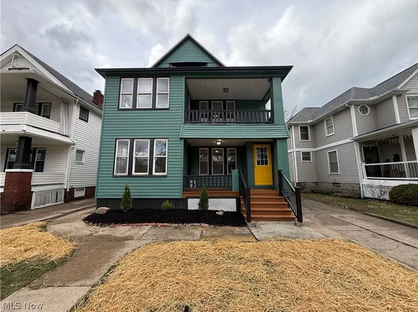 1326 W 110th St, Cleveland, OH 44102