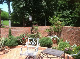 22 Woodvalley Ct, Greenville, SC 29617