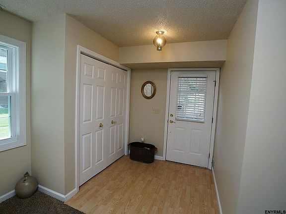 2nd image of 87 Meadowbrook Dr