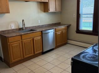 74 Green Hill Pkwy #3, Worcester, MA 01605