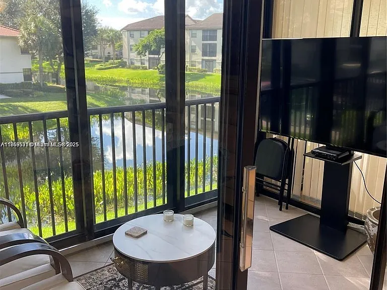 5133 Brisata Cir #L — Photo 36