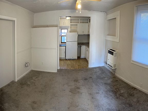 3rd image of 1019 N Clay St #C
