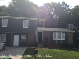 1262 Autumn Hill Ln, Stone Mountain, GA 30083