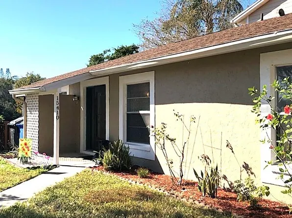15410 Morning Dr, Lutz, FL 33559