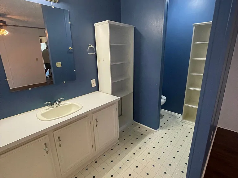 880 Cedar Lake Rd #61 — Photo 10