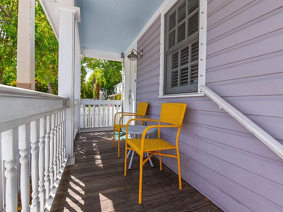 4th image of 818 Whitehead St #6