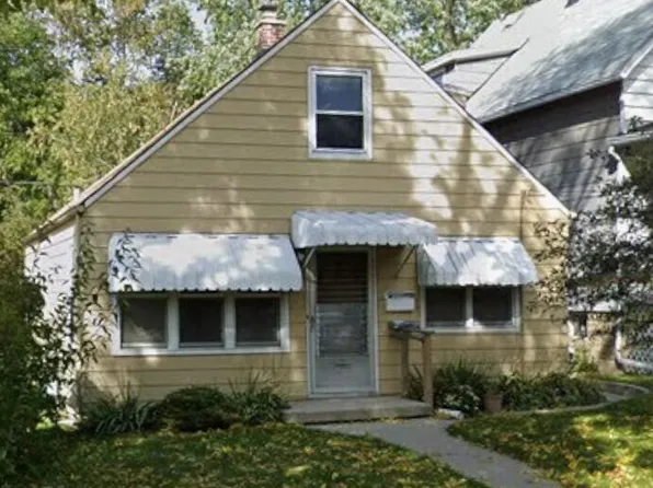 1102 E Holt AVENUE, Milwaukee, WI 53207