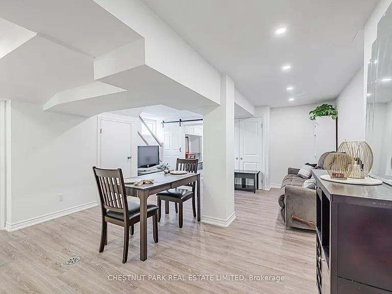 3 Sanctbury Pl #LOWER — Photo 3