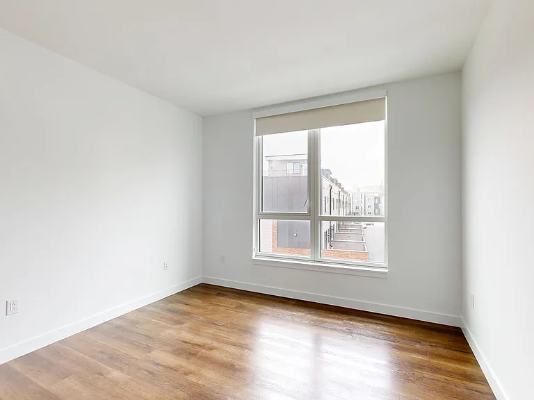 Broadridge — Photo 108