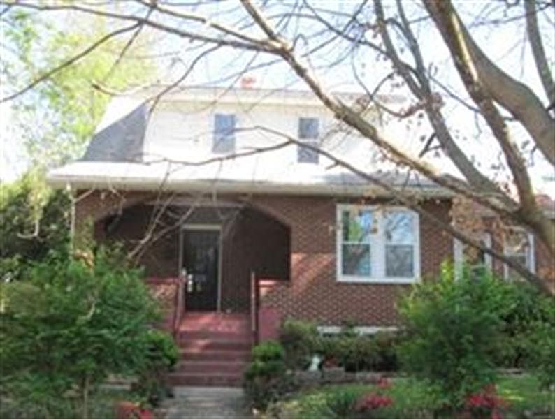 1st image of 1830 Kenwood Blvd SE