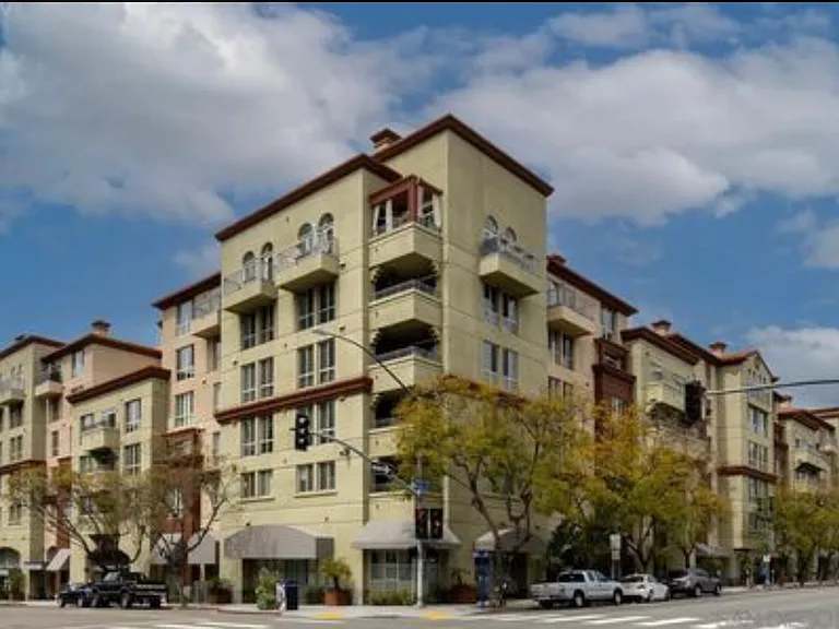 1501 Front St #640 — Photo 24