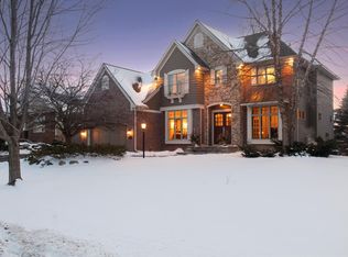 11571 Avery Dr, Inver Grove Heights, MN 55077