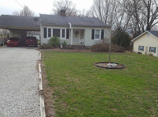 523 Cummins Rd, Des Moines, IA 50315