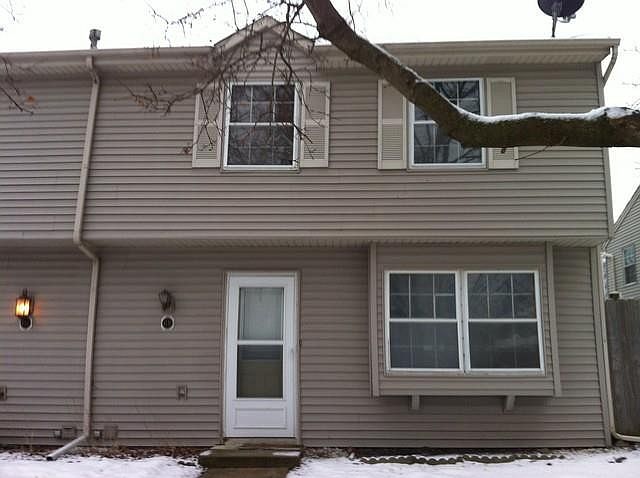 1st image of 11 Fernwood Dr