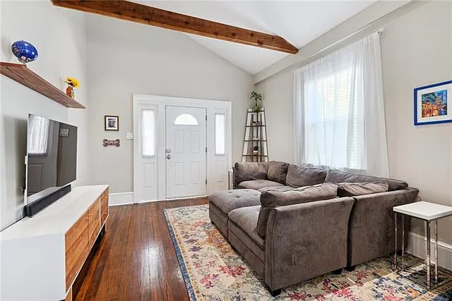 2 bed, 2.0 bath, 1218 sqft, $2,200 — Photo 4