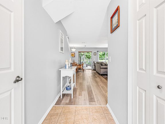 3rd image of 2667 Sicily Dr