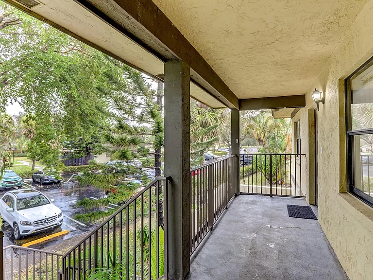 3011 SW 21st Ter #382A — Photo 35