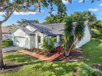 2295 Dover St, Fort Lauderdale, FL, 33326