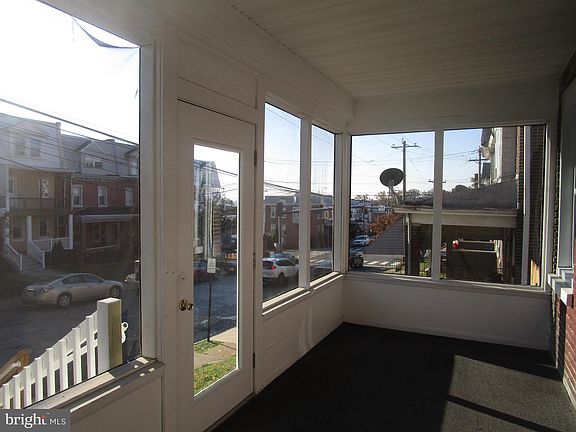 4th image of 107 N Broom St