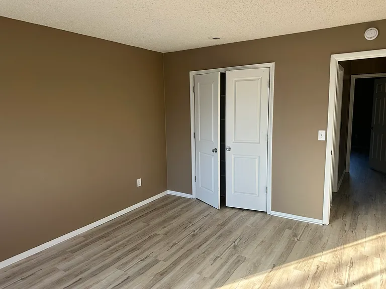 8456 Lane Dr — Photo 12