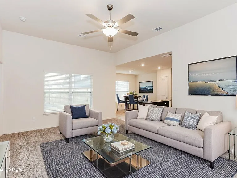 1456 Palamedes Dr — Photo 4