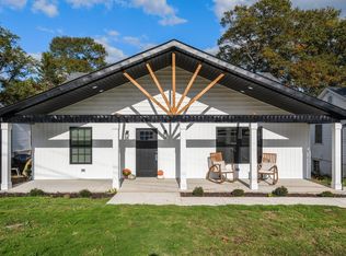 10 Hawthorne Ln, Greenville, SC 29605