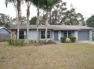 1445 Chris Ave, Deland, FL 32724
